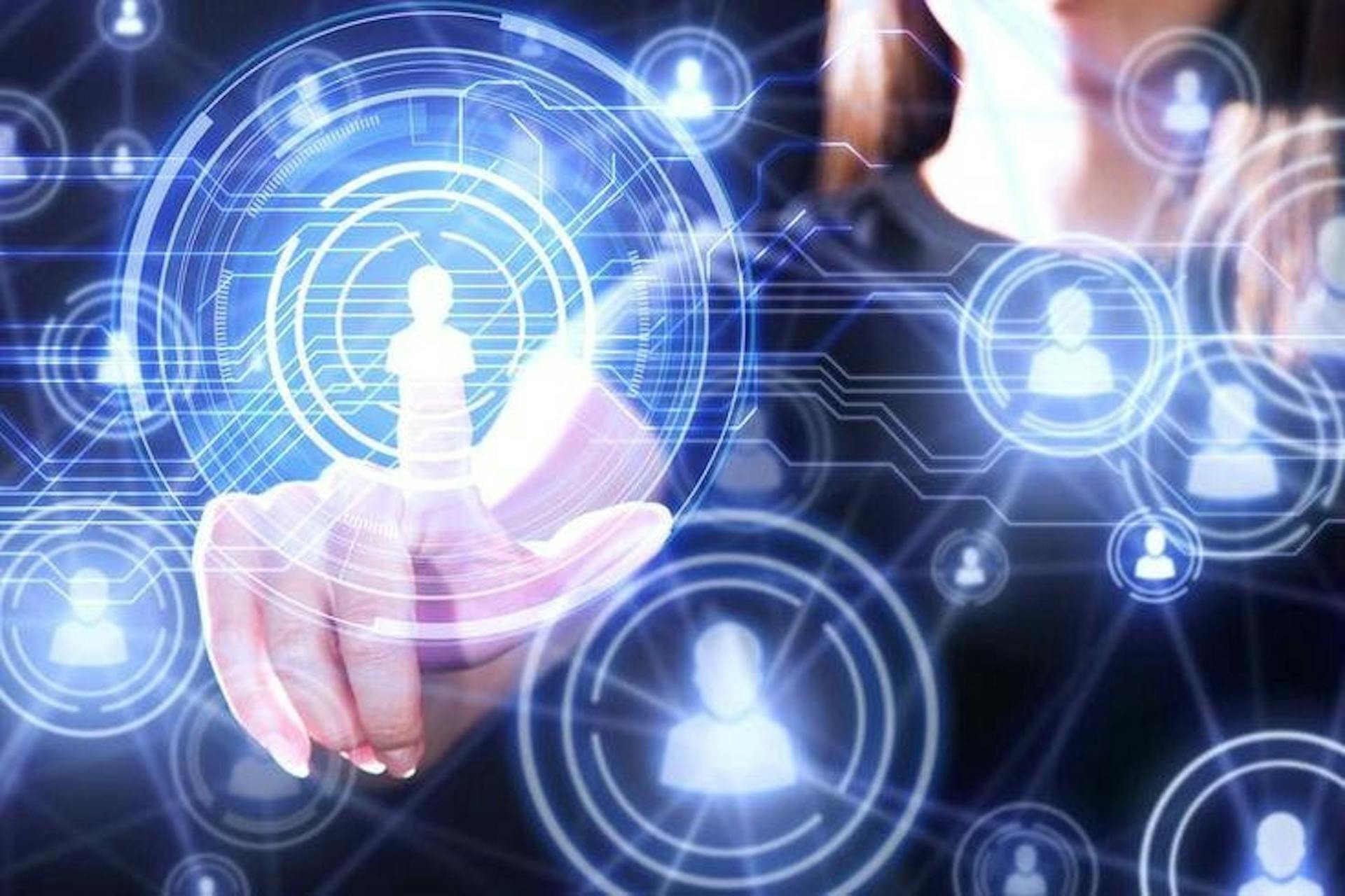 featured image - 3 Blockchain Projects With A Substantial User Base Right Now