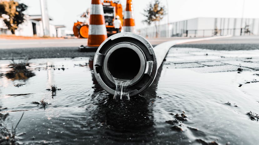 /blockchain-and-water-everything-you-need-to-know-7e08e4c30424 feature image