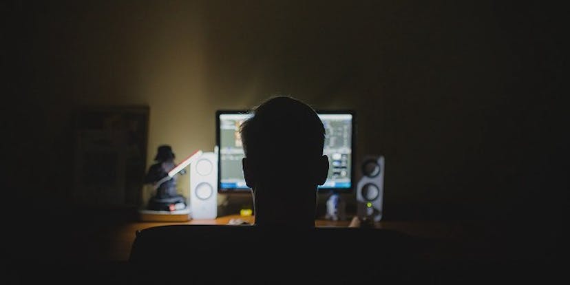 /from-web-developer-to-highscool-hacker-f2e0dd270d9c feature image