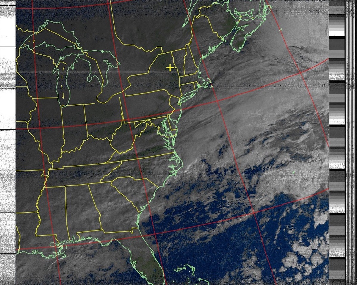 featured image - How to Download Live Images From Government Weather Satellites