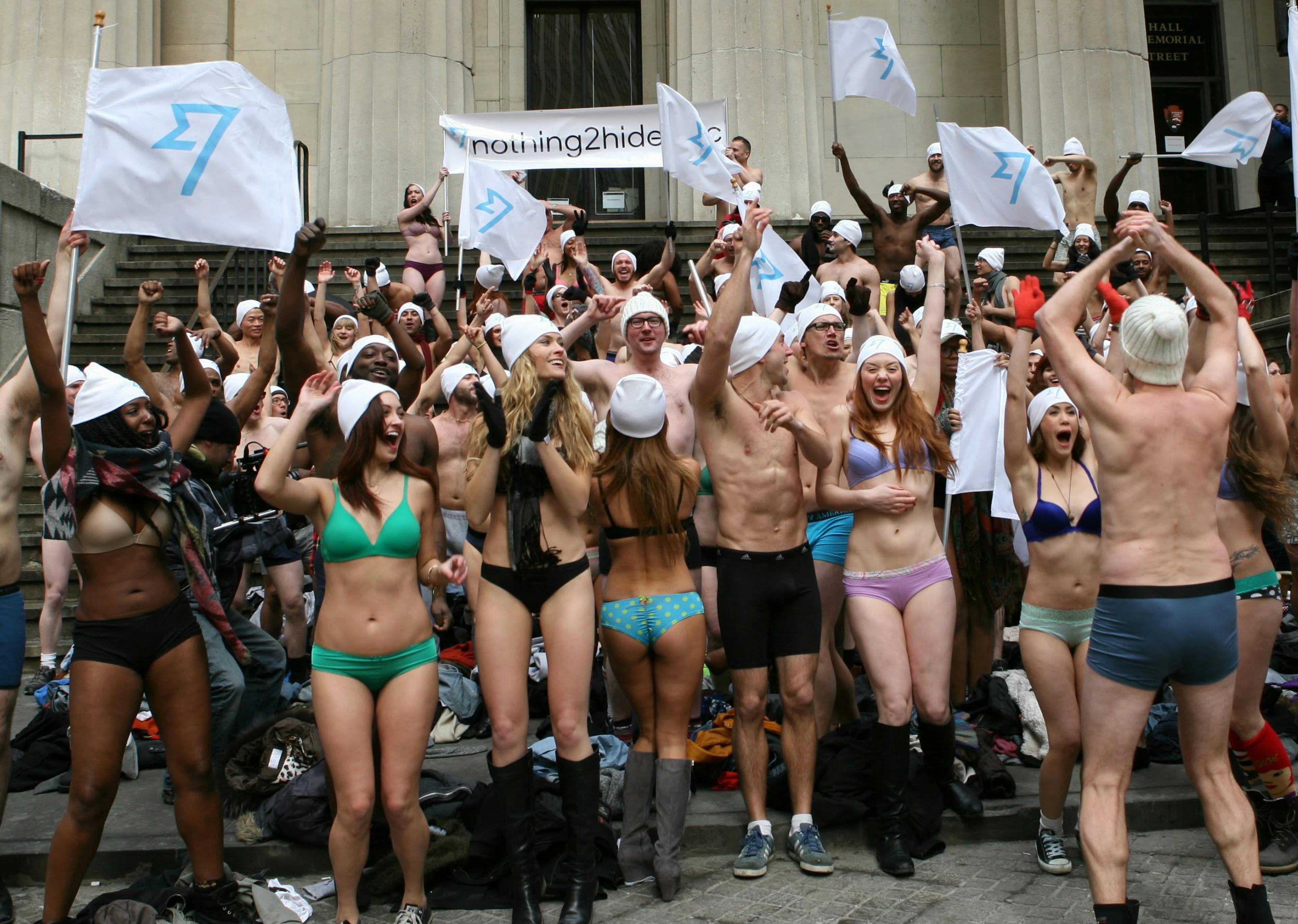 /still-using-paypal-or-western-union-not-the-smartest-way-to-transfer-money-9cb16060ff1e feature image