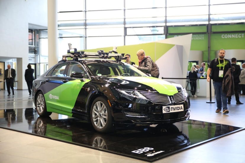 /gamers-paid-for-deep-learning-and-self-driving-cars-research-b9a7834e531e feature image