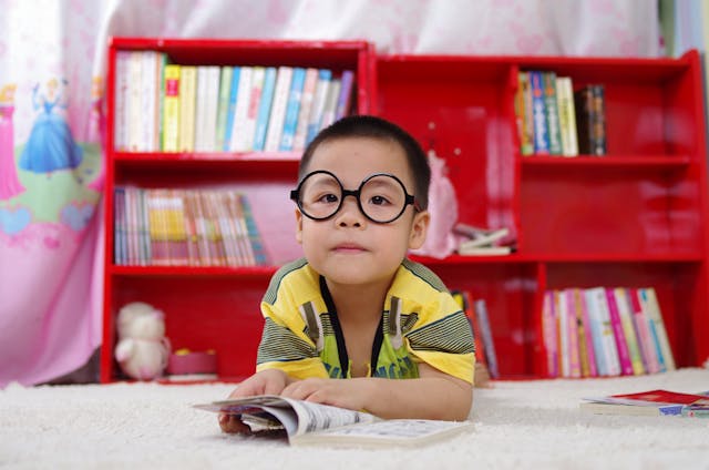 /5-things-react-world-can-learn-from-android-56e36b7aa071 feature image