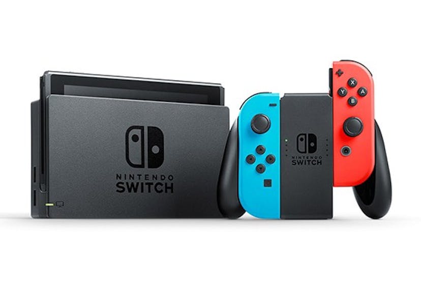 /how-the-nintendo-switch-prevents-downgrades-by-irreparably-blowing-its-own-fuses-884bd3b7a8ba feature image