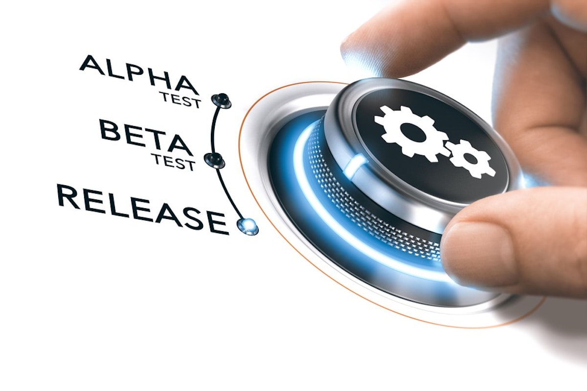 featured image - Alpha vs. Beta Testing a New App