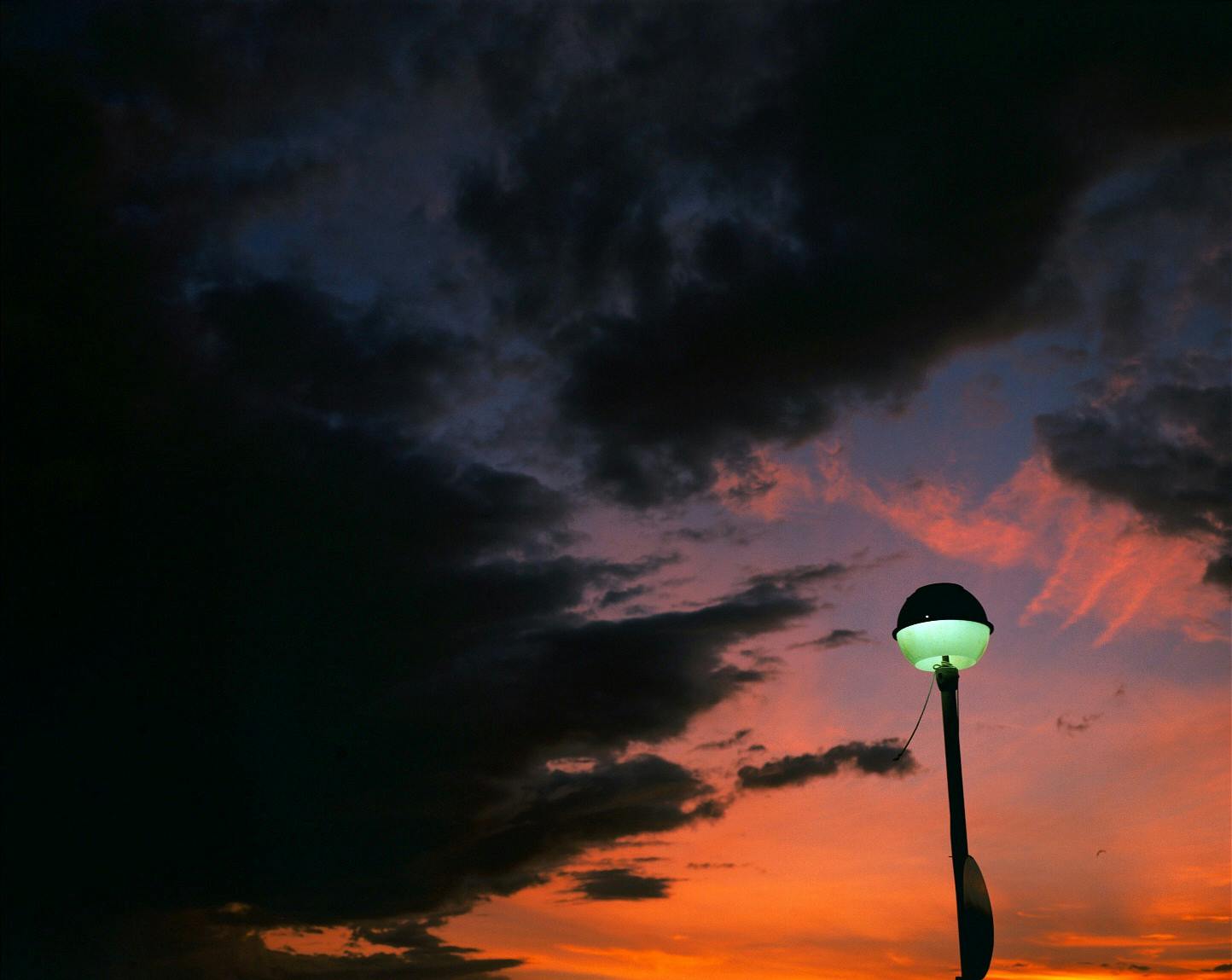 /to-close-or-not-to-close-4365d24853ff feature image