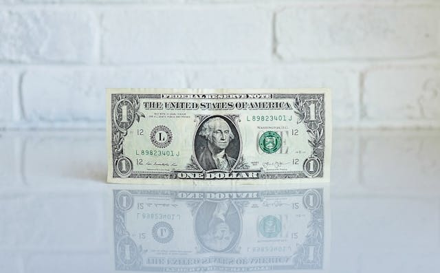 /109-free-things-for-managing-your-money-retiring-early-and-getting-out-of-debt-107538cd9b3b feature image