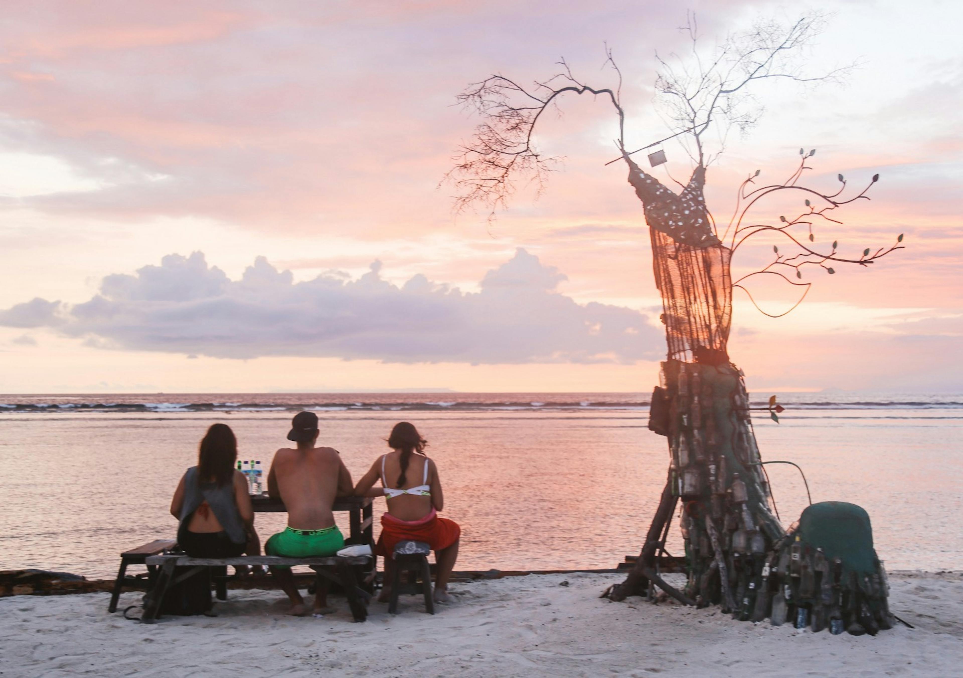 /i-will-never-live-in-america-again-49d35ac463b1 feature image