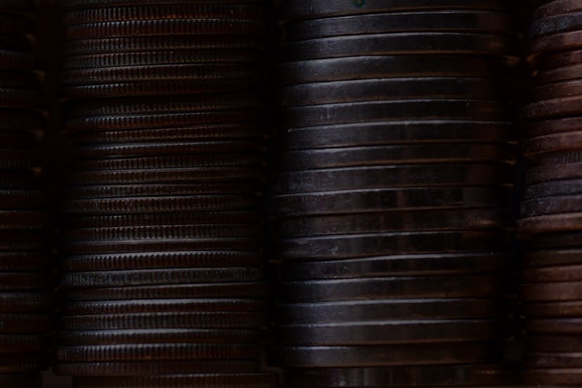 /5-challenges-crypto-projects-face-and-how-to-fix-them-with-programmable-securities-f4f719532b64 feature image
