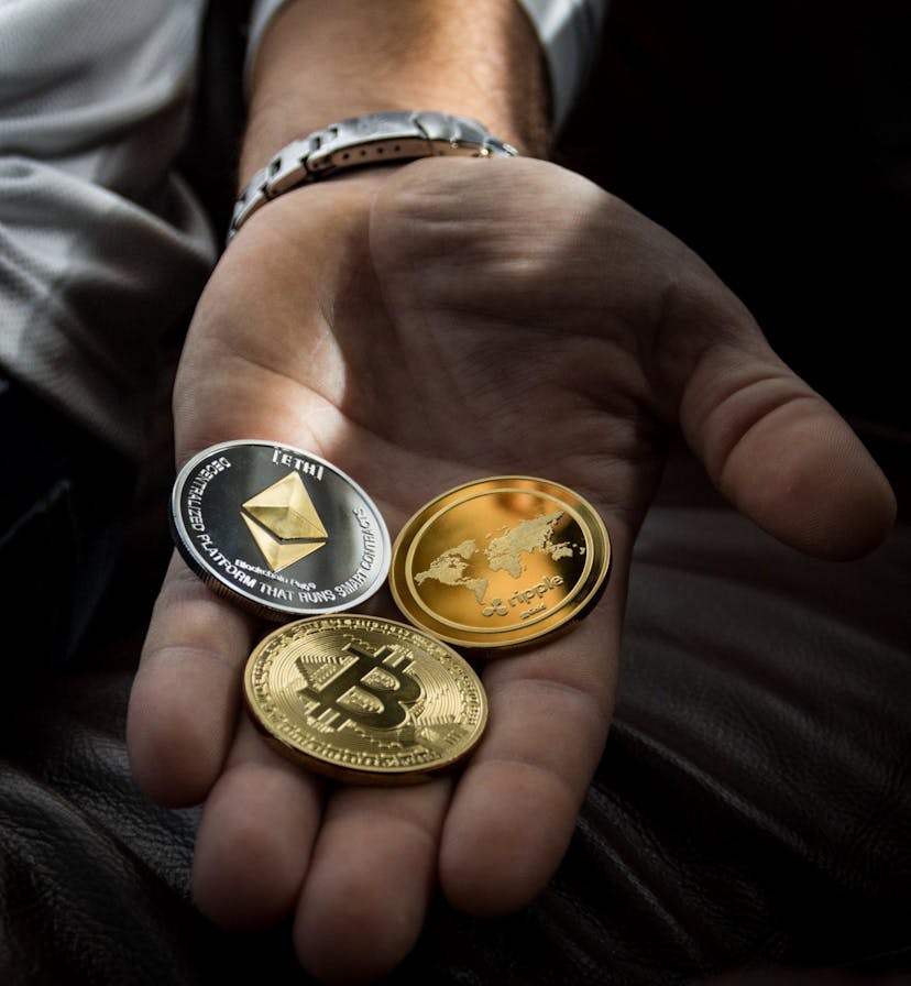 /blockchains-impact-on-the-global-economy-and-the-role-of-custody-f6c7fadef51f feature image