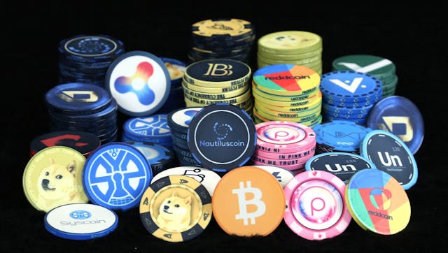 /banning-icos-is-bad-for-crypto-e976aa793aed feature image