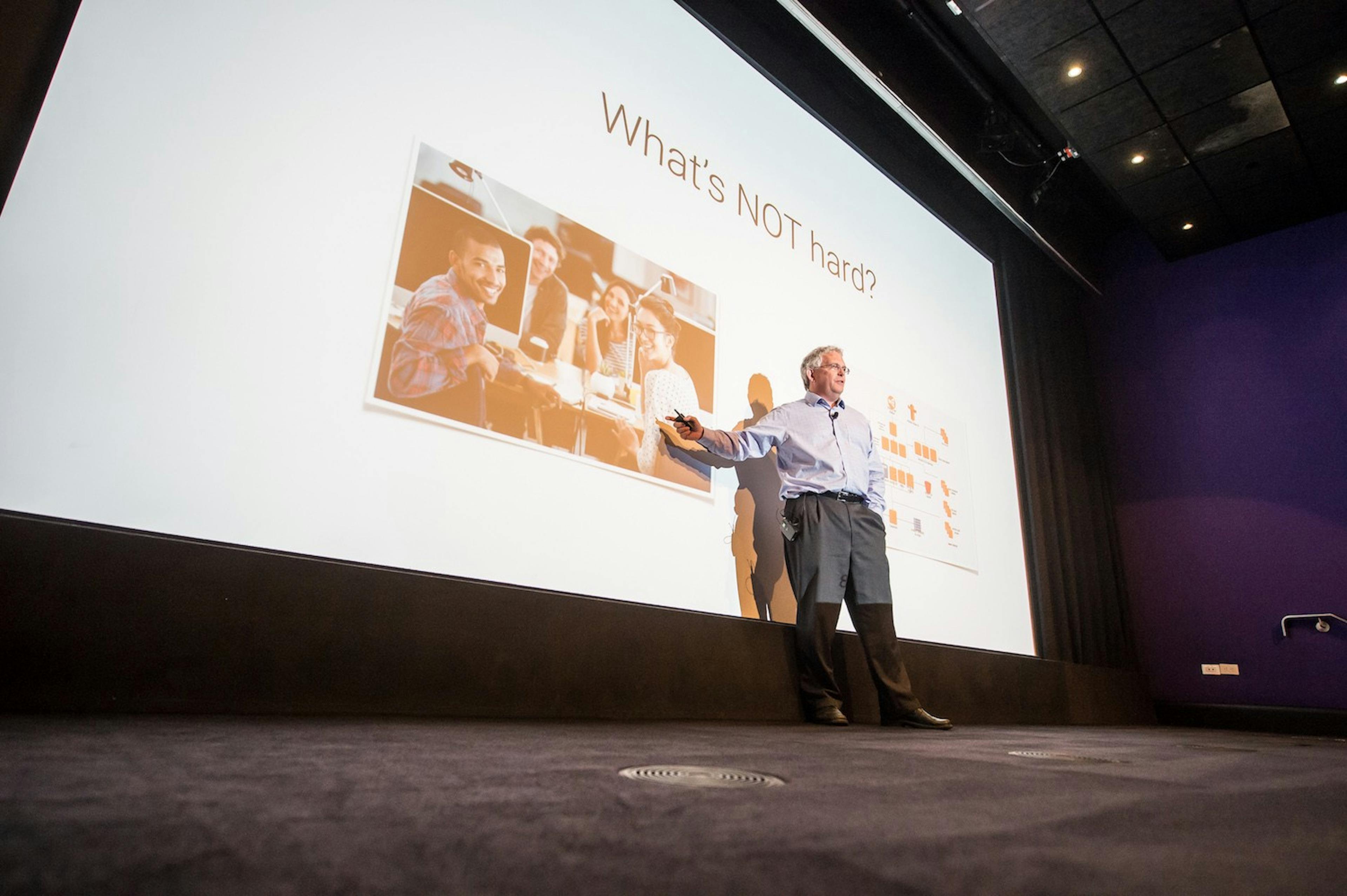 /leadership-tips-for-ctos-46c3b565bd52 feature image