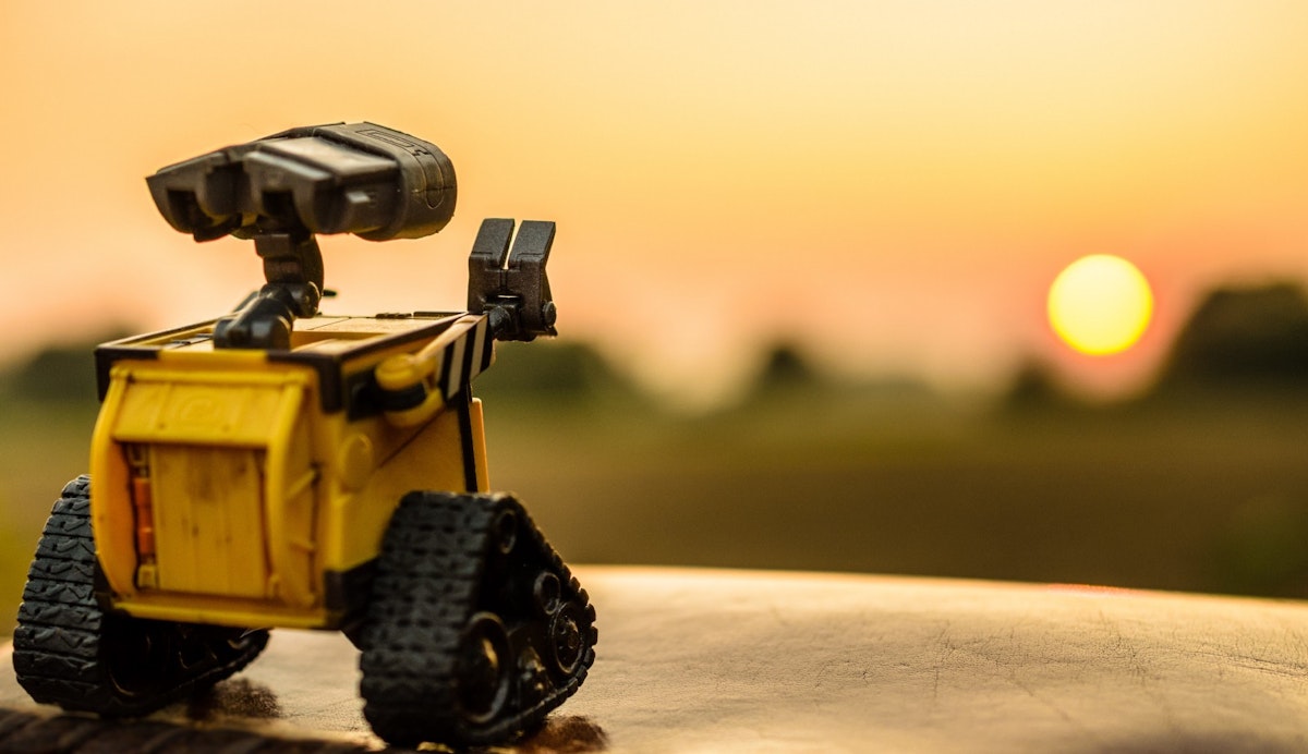 featured image - Robotics Startups Don’t Succeed
