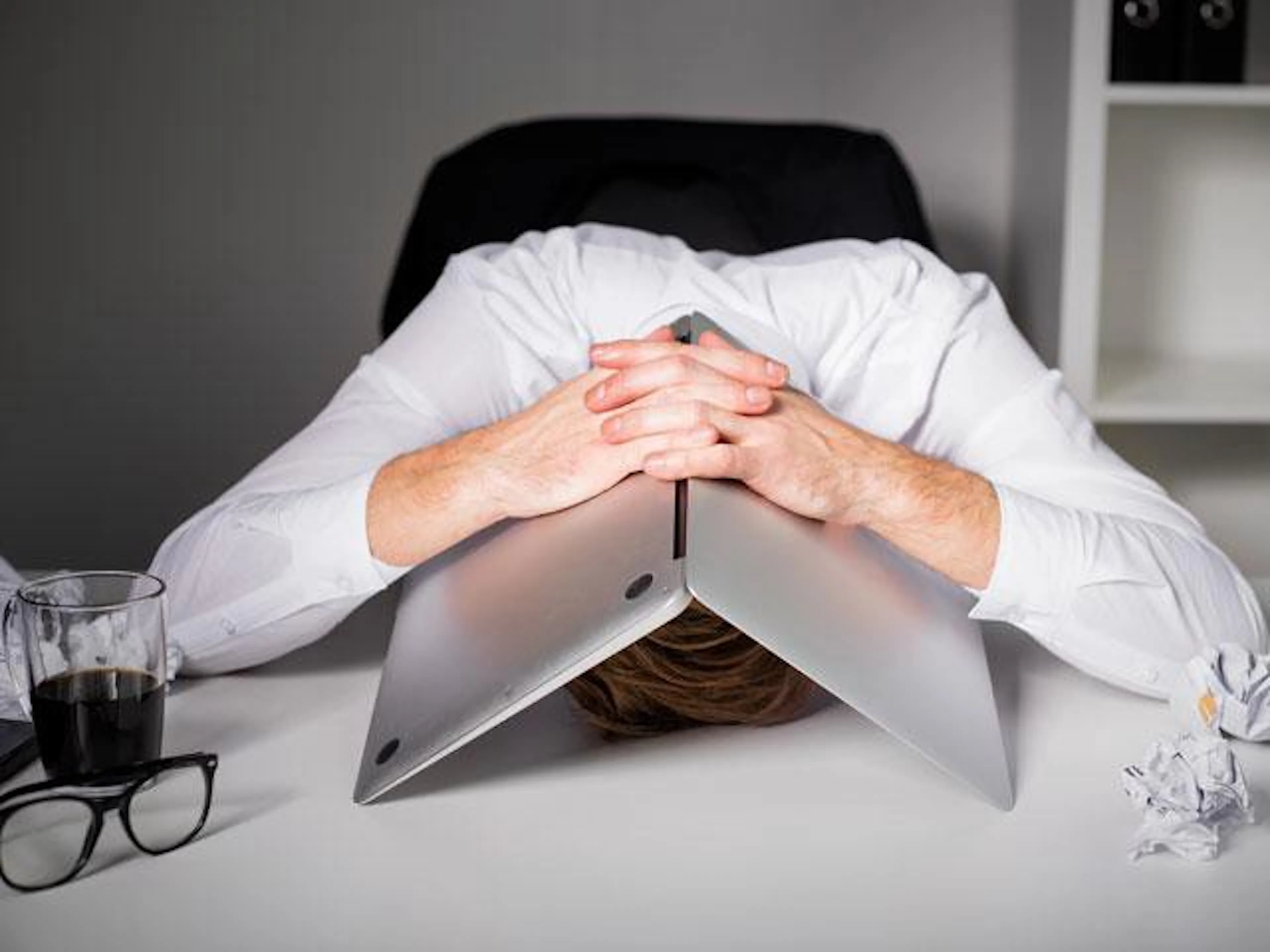 featured image - What is Programmer Burnout?