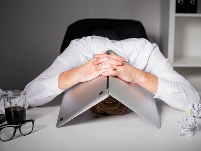 /what-is-programmer-burnout-651aa48984ef feature image