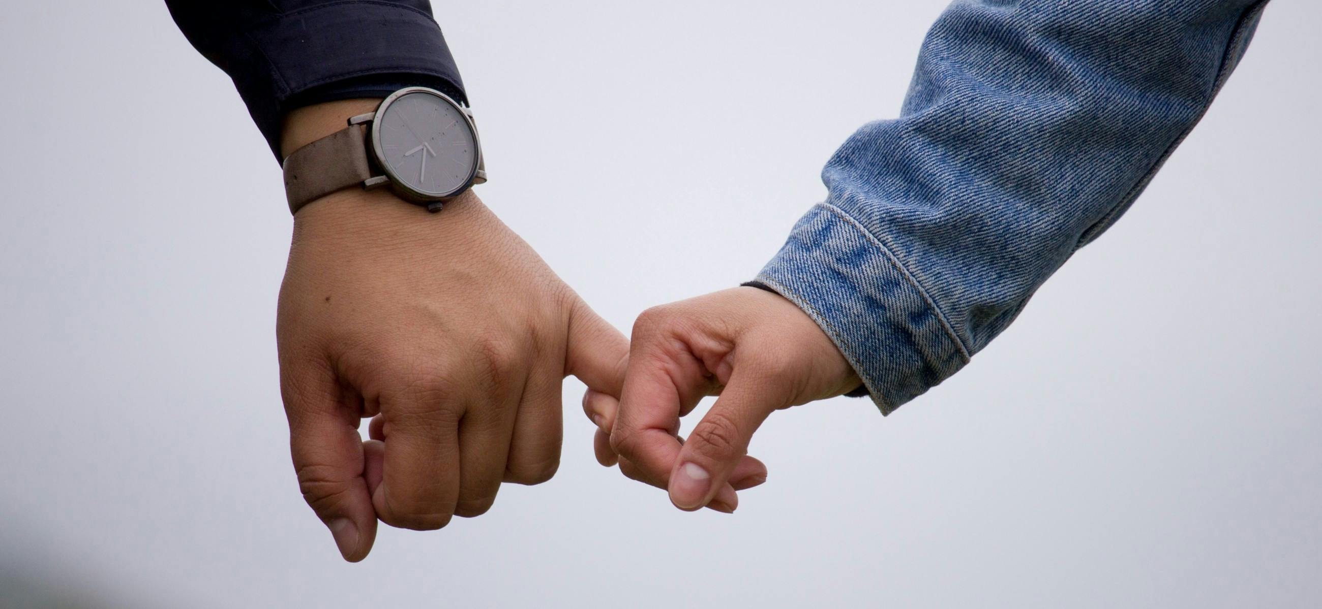 /promise-pattern-on-swift-with-promisekit-620efad7a5bd feature image