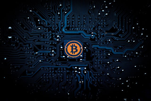 /beginners-guide-to-investing-in-cryptocurrencies-e2636d9c2fd9 feature image