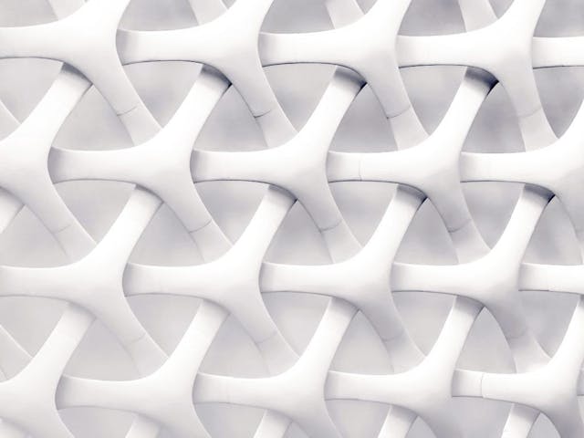 /exploring-blockchain-use-cases-for-regulated-industries-d1bca85f6b5a feature image