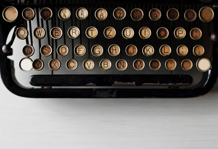 /helpful-acronyms-for-the-tech-world-46d2c146f0f6 feature image