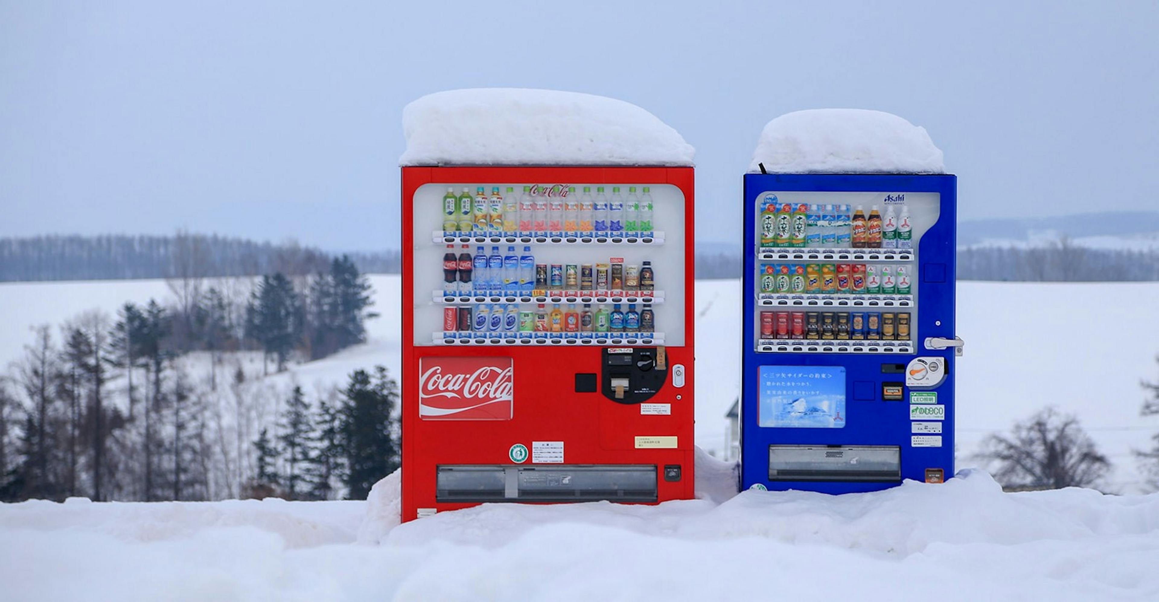 featured image - The Pros and Cons of Xamarin for Cross-Platform Development