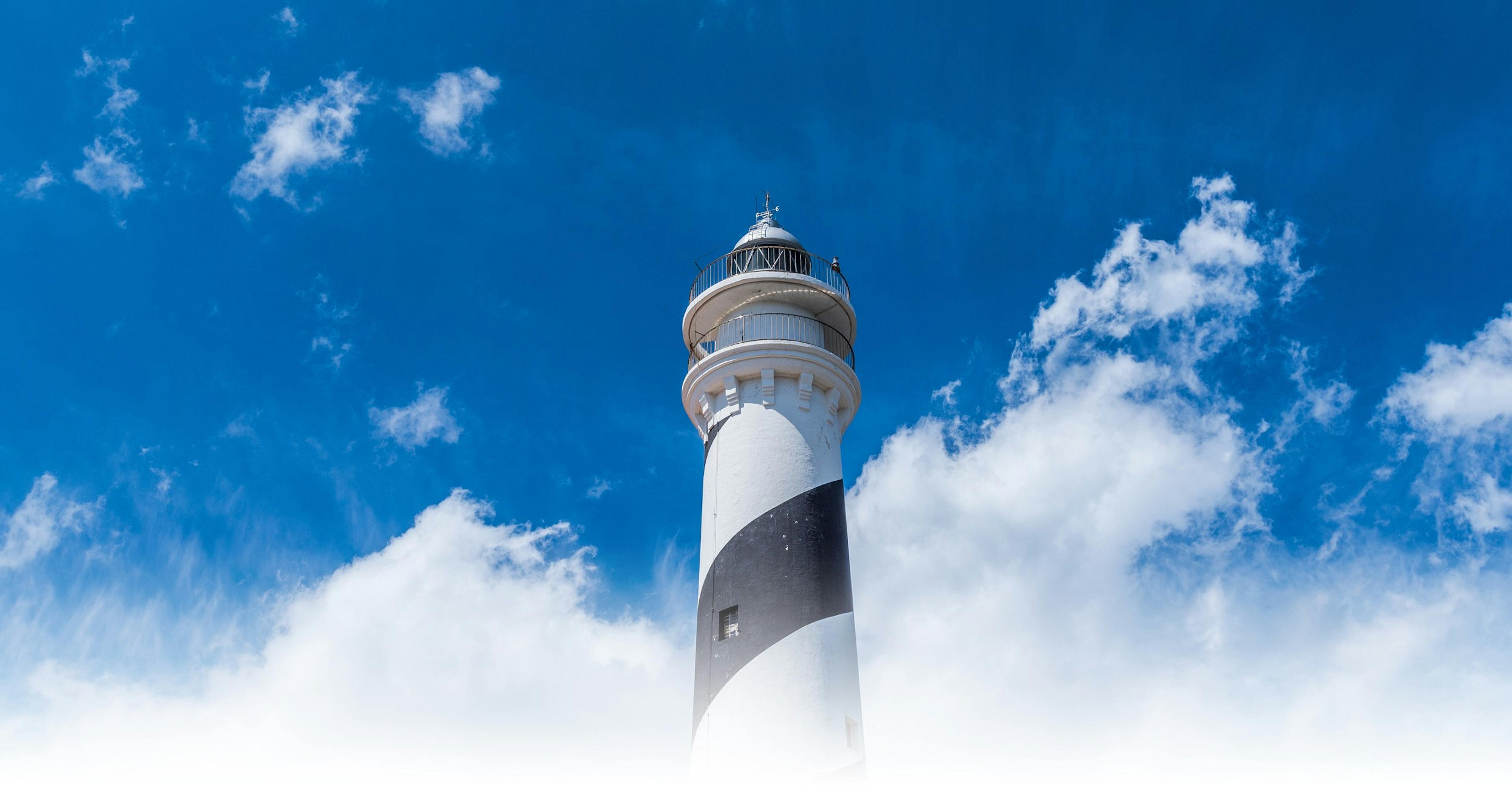 /hi-my-name-is-vladimir-and-my-first-startup-failed-ea47007fe244 feature image