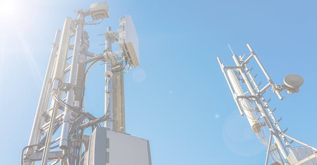/5g-networks-can-change-the-way-we-live-for-better-or-worse-ed2b3fc6b0e6 feature image