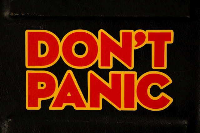 /the-hitchhikers-guide-to-serverless-ec5efb8075d6 feature image