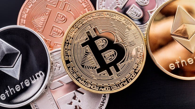 /sec-chairman-confirms-ethereum-is-not-a-security-and-new-eos-vulnerability-discovered-1f2110d6248a feature image
