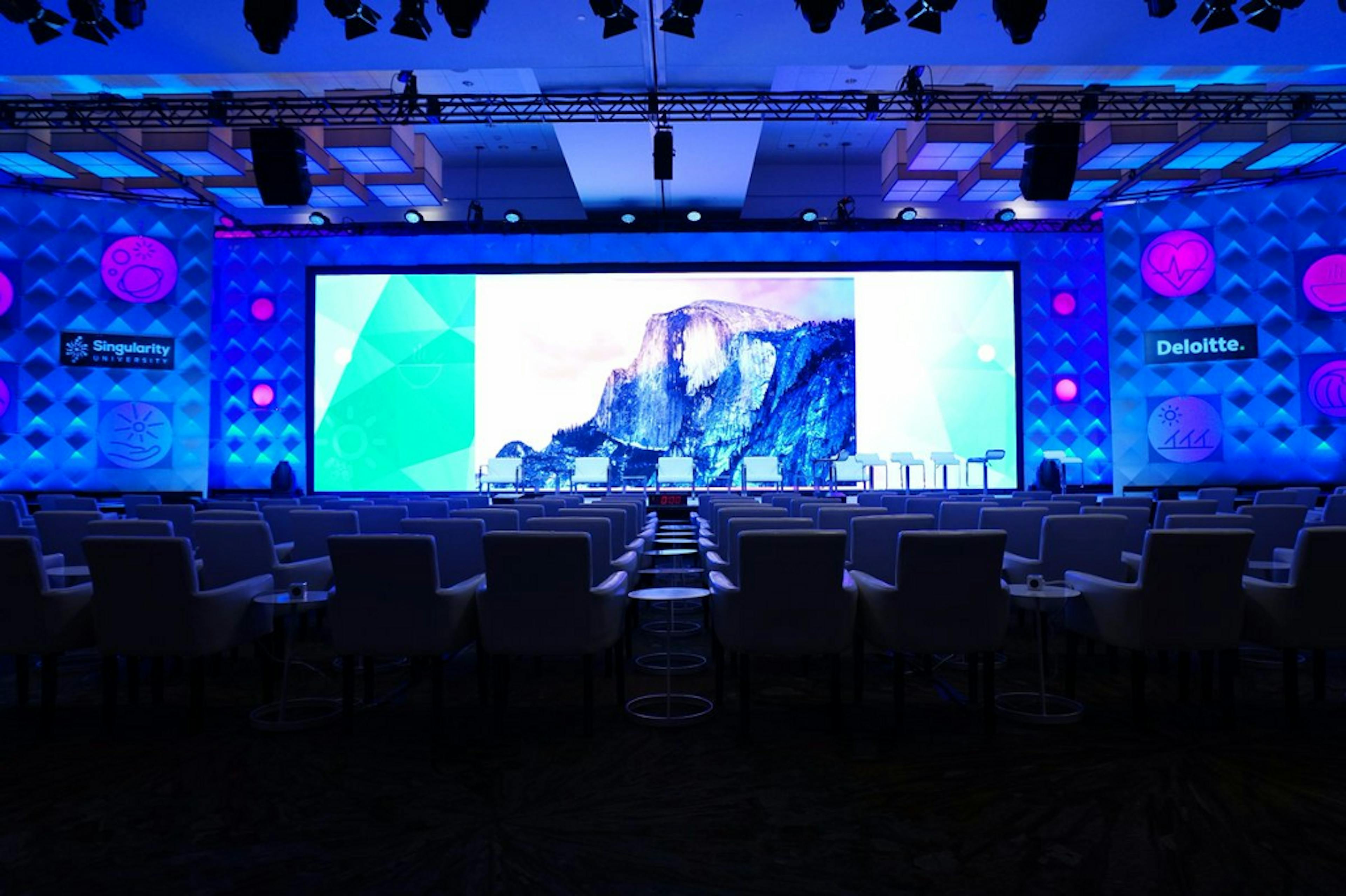 Additive, collaborative and connected — 11 takeaways from Exponential Manufacturing 2017