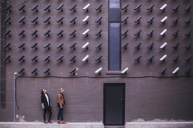 /digital-privacy-liberty-versus-control-d4ce422bbdc3 feature image