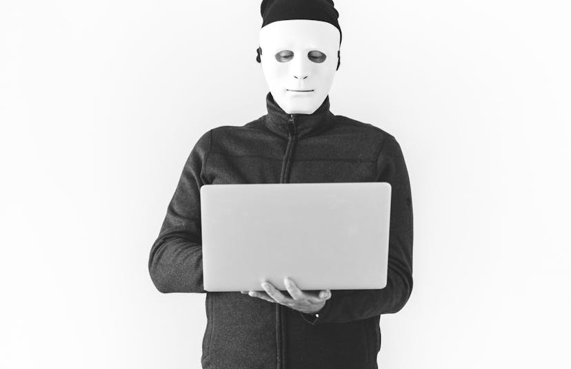 /fraud-proofs-secure-on-chain-scalability-f96779574df feature image