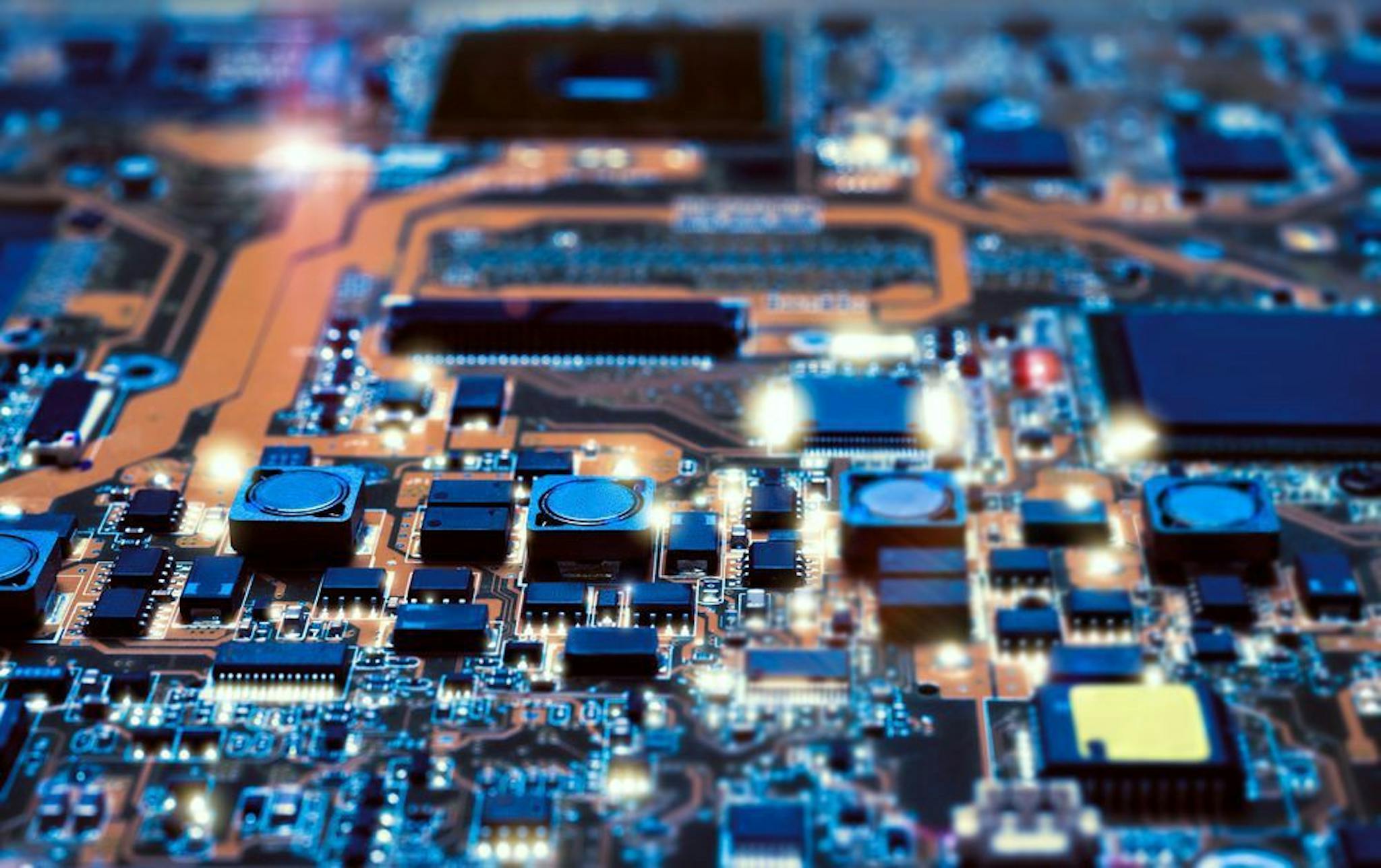 featured image - Tips for Investors When Vetting a Hardware Product