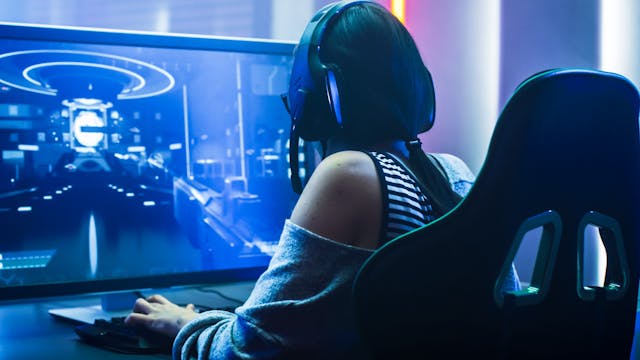 /why-gamers-and-blockchain-are-creating-the-future-of-work-and-society-38c2ae6787ee feature image