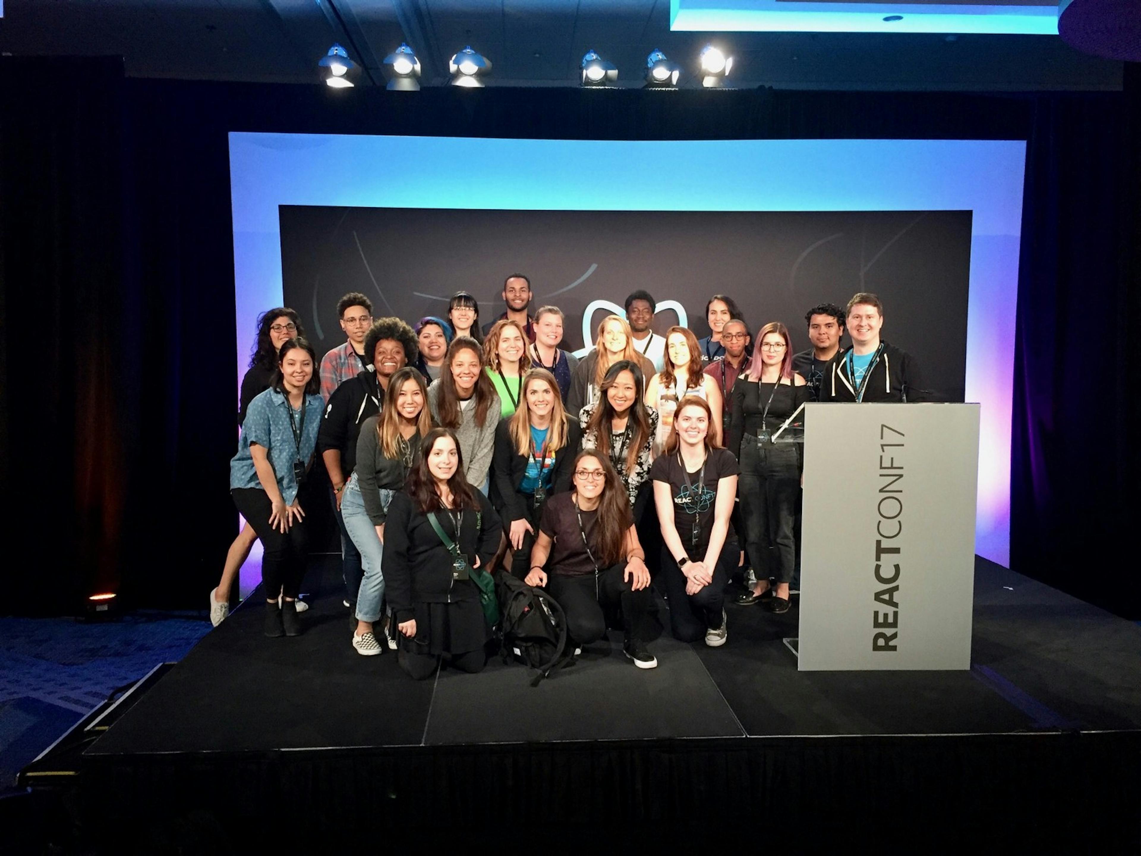 /i-react-js-community-6543e6b10040 feature image