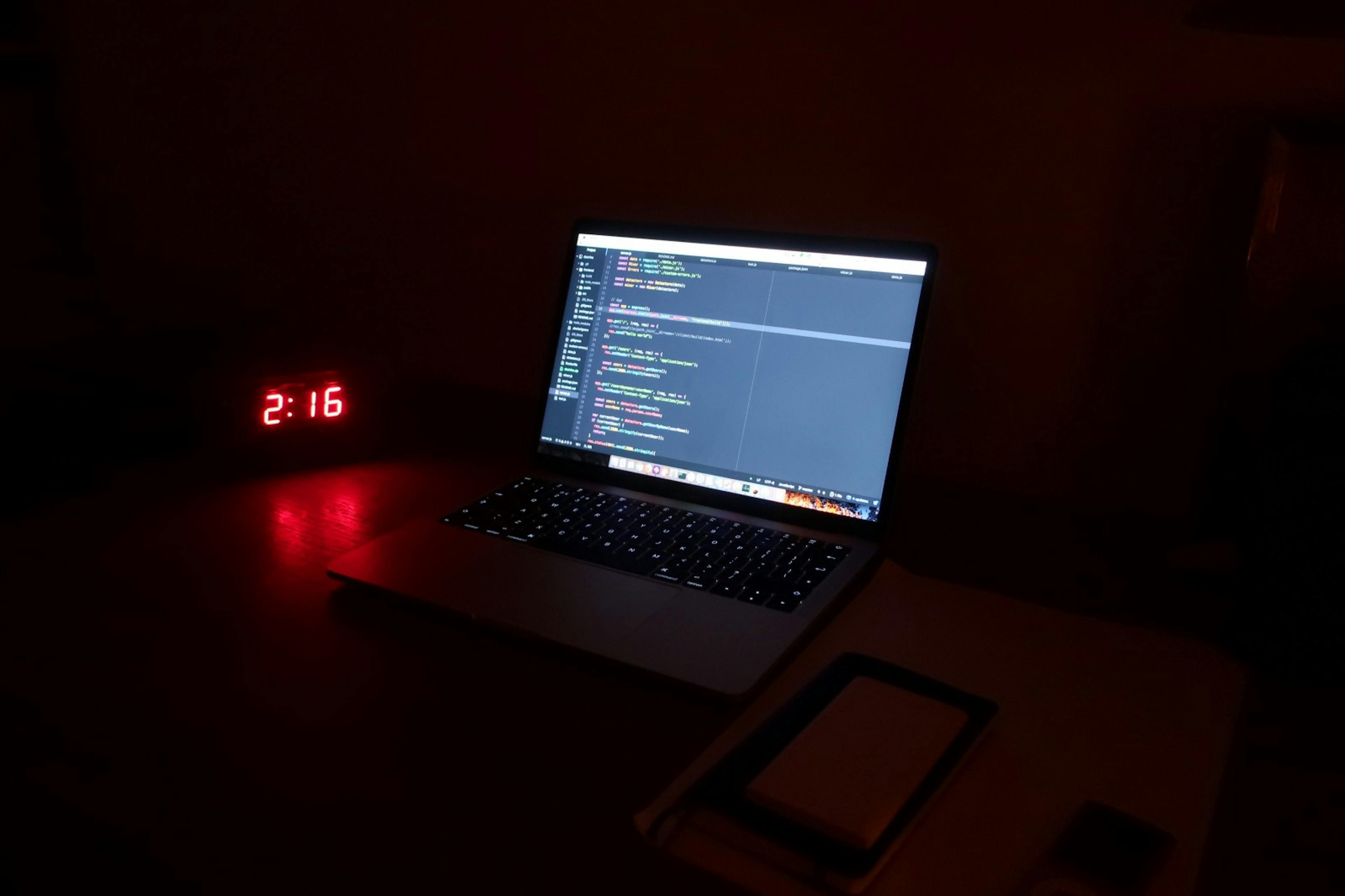 /5-years-on-call-lessons-learned-72576ef3f409 feature image