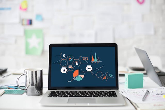 /beginners-guide-to-web-development-part-1-introduction-to-html-6b9c3b1cddd3 feature image