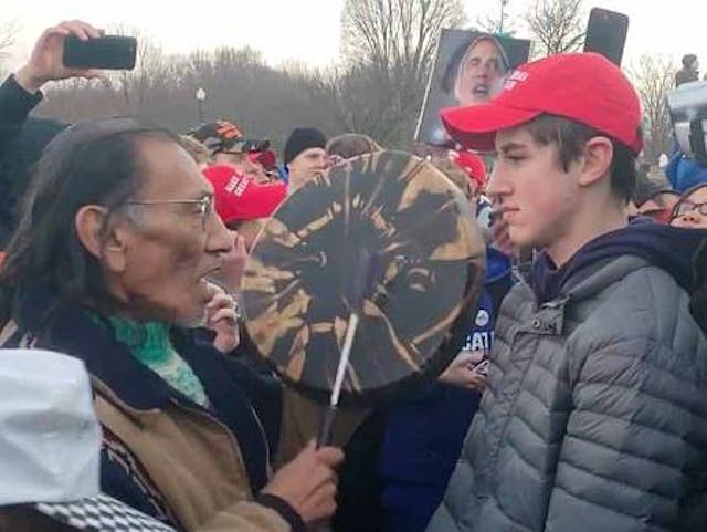 /internet-culture-roundup-4-twitter-mobs-and-the-fickleness-of-appearances-cf0d935ff127 feature image