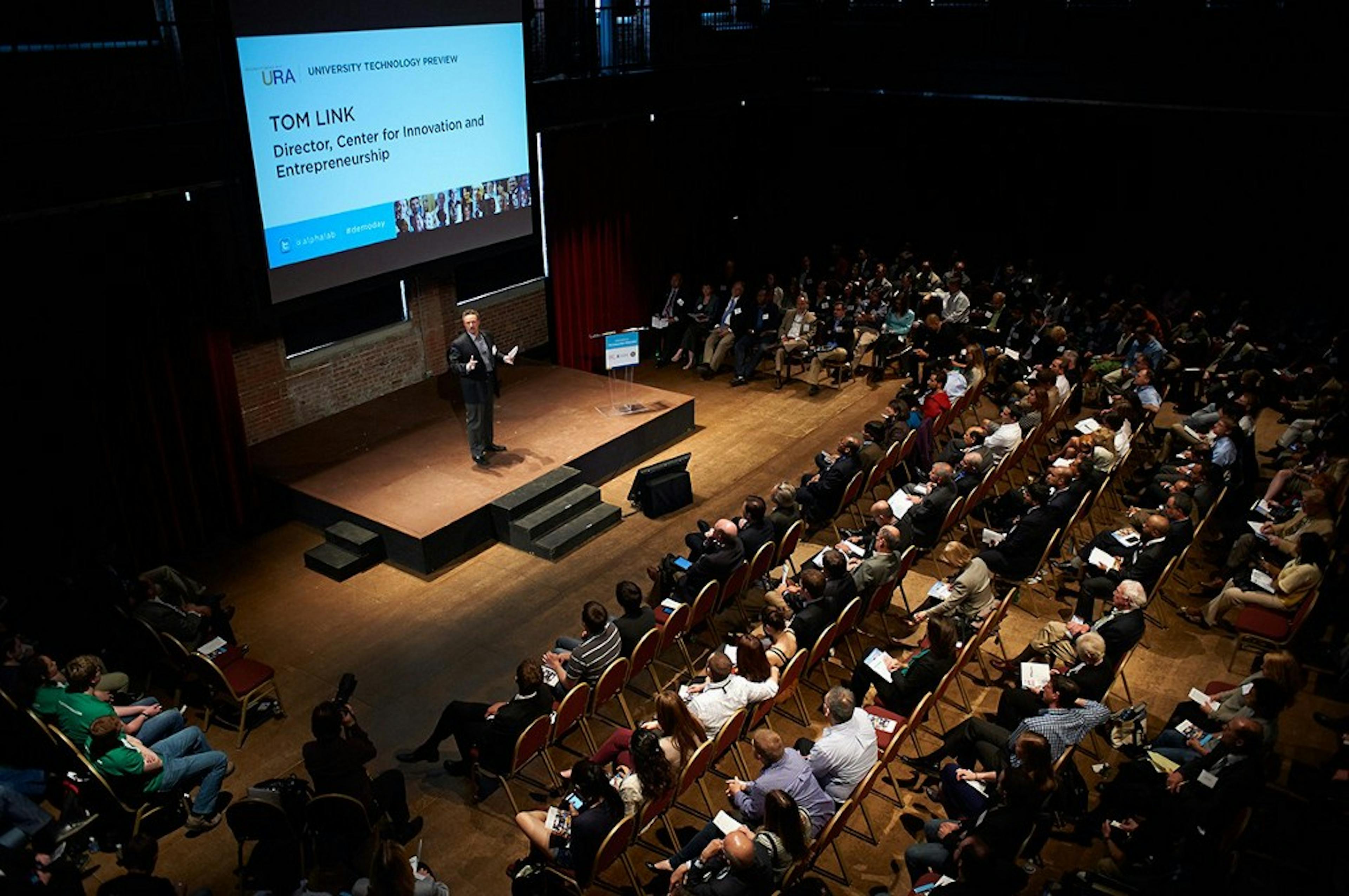 7 Tips on How to Make The Most of Demo Day