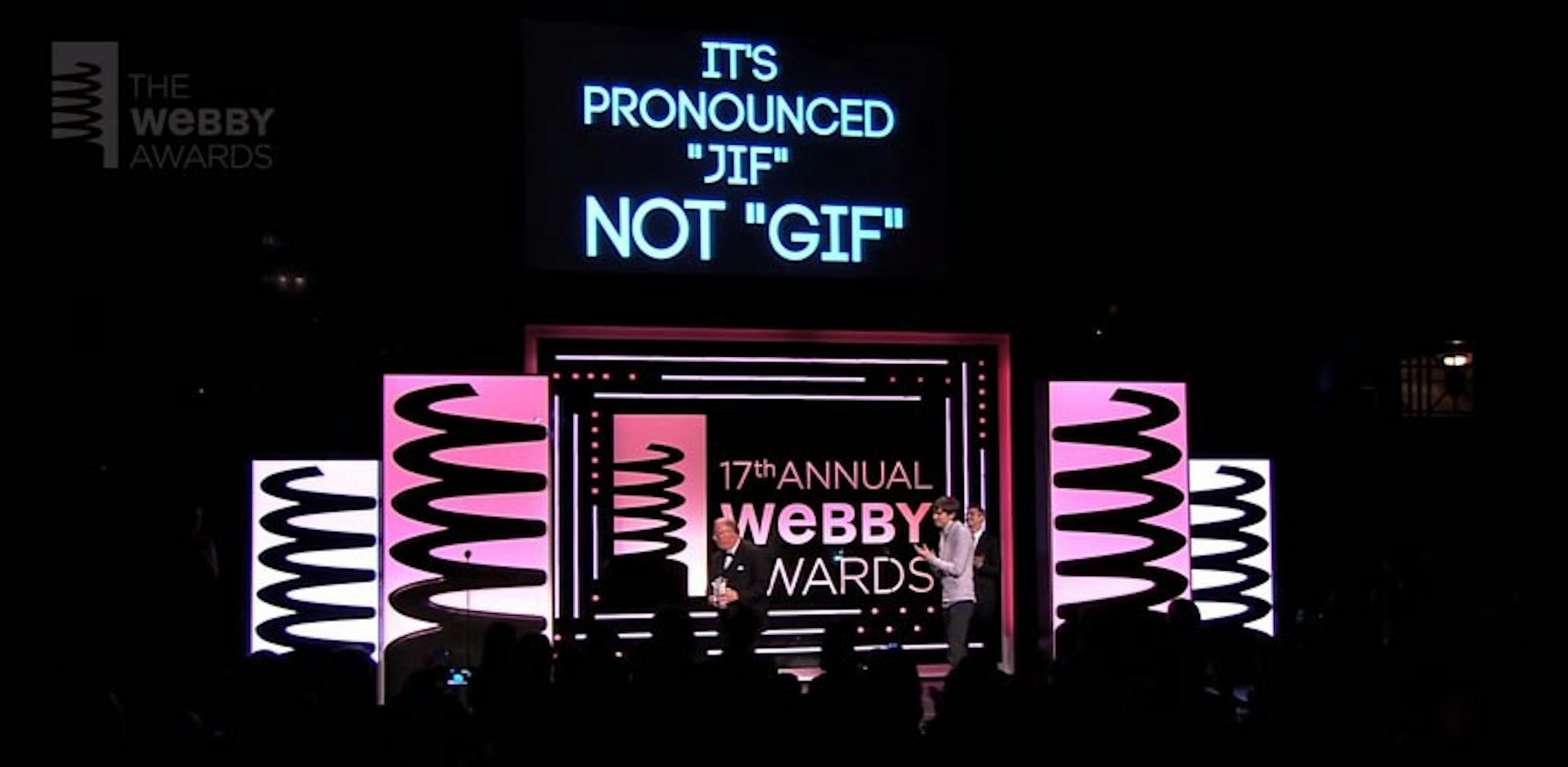 /2-super-easy-techniques-to-create-gifs-4a2dc49d2c30 feature image