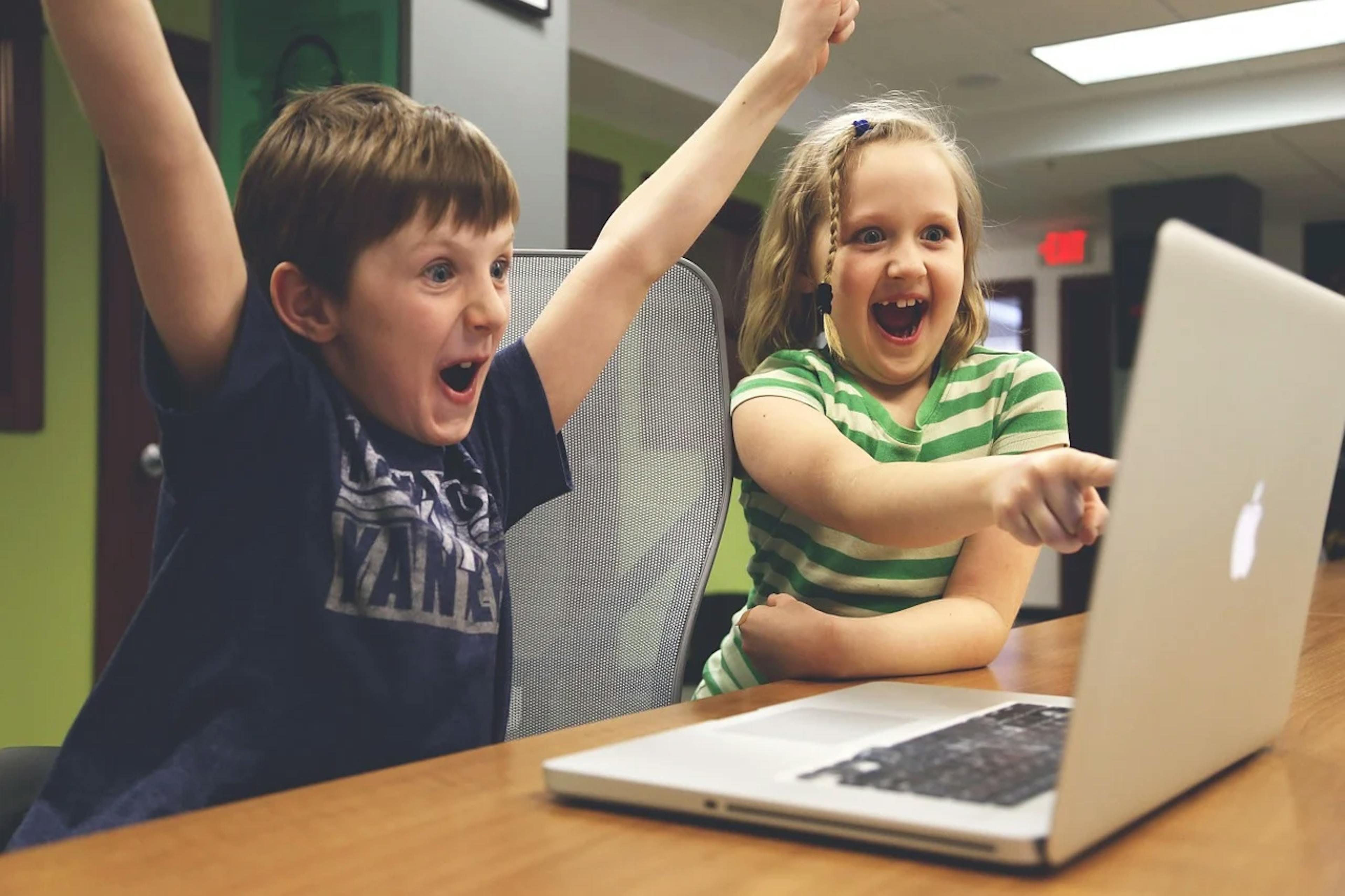 I wish I could feel the joy of gaming like these kids. Source: Pixabay