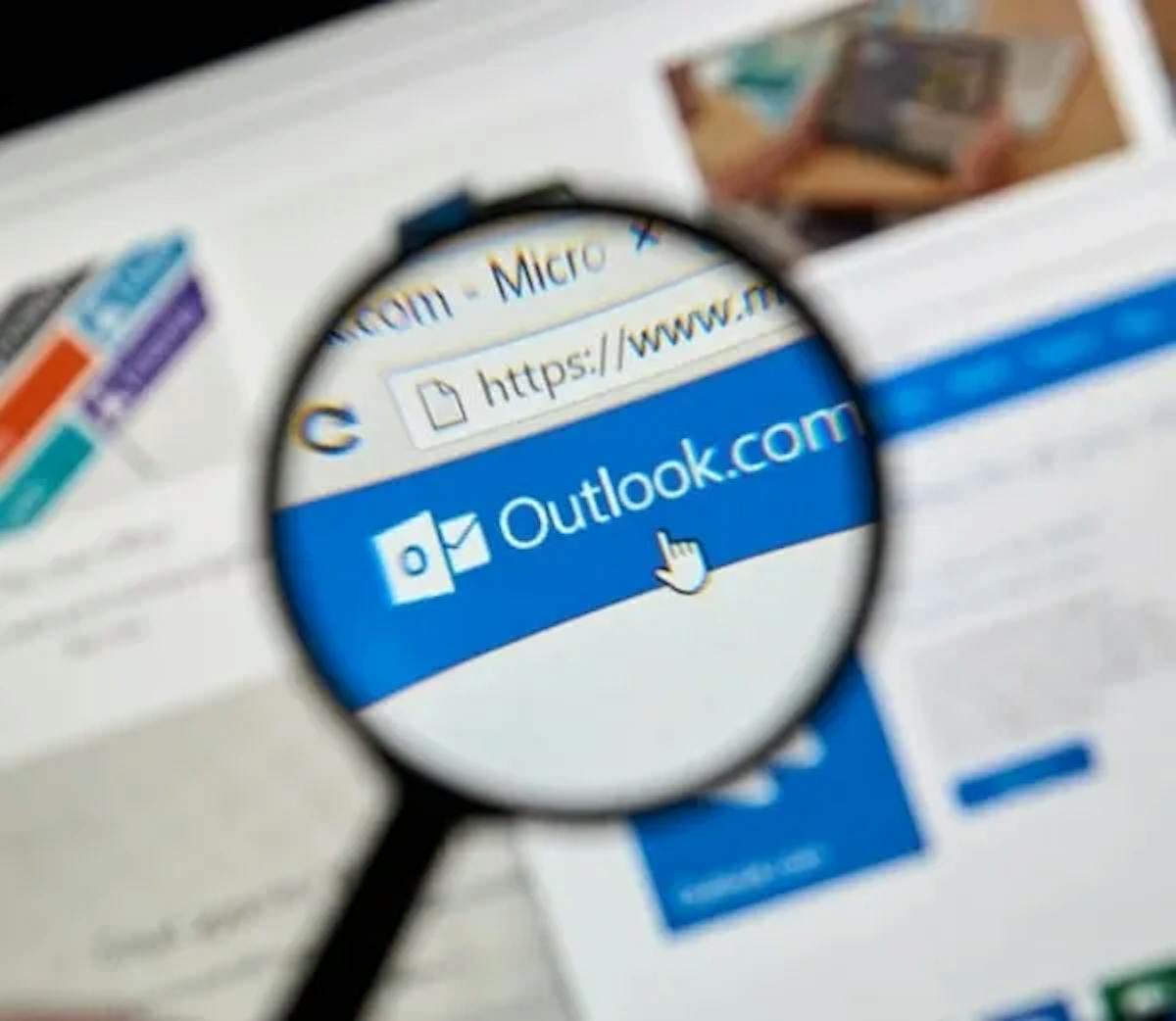 Outlook Chrome Extension