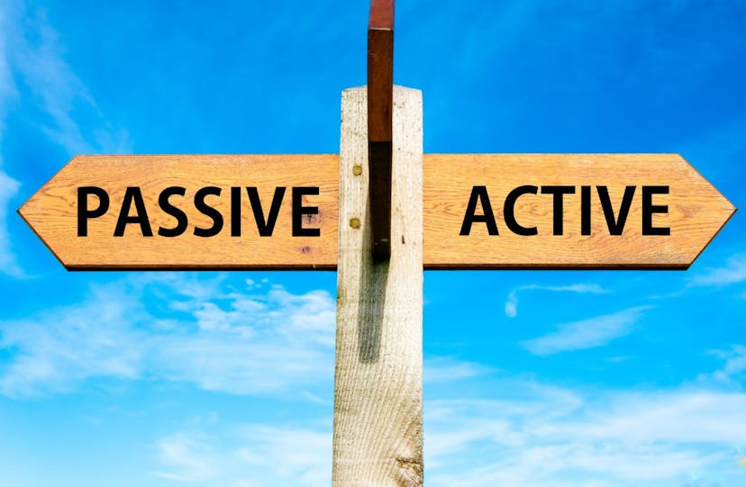 /essential-guide-to-passive-income-and-active-income-for-software-developers feature image