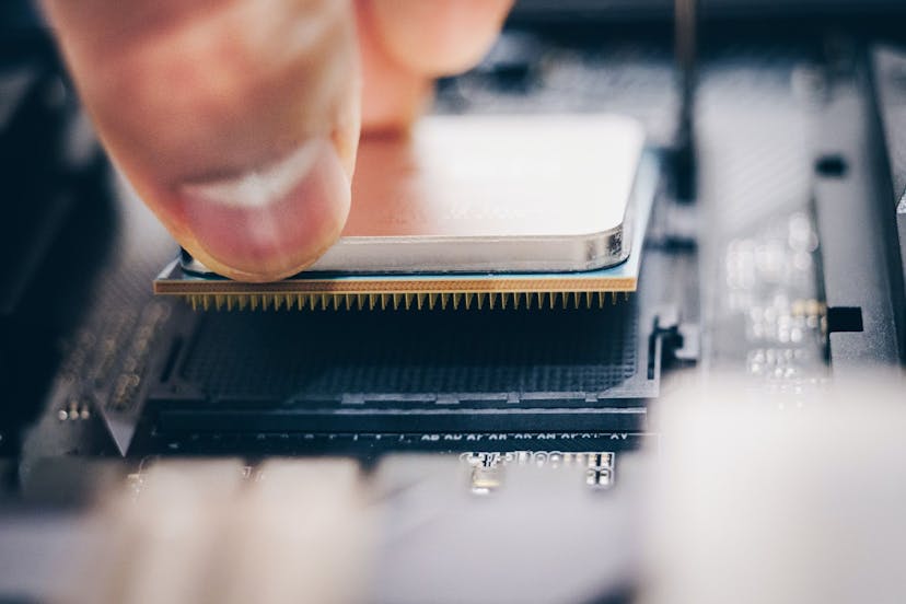 /deconstructing-arm-server-cpu-architecture-pwm35et feature image