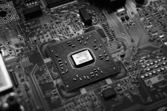 /how-edge-ai-chipsets-will-make-ai-tasks-more-efficient-lc1v330g feature image
