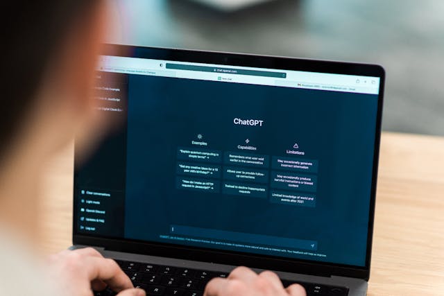 /10-tips-to-take-your-chatgpt-prompts-to-the-next-level feature image