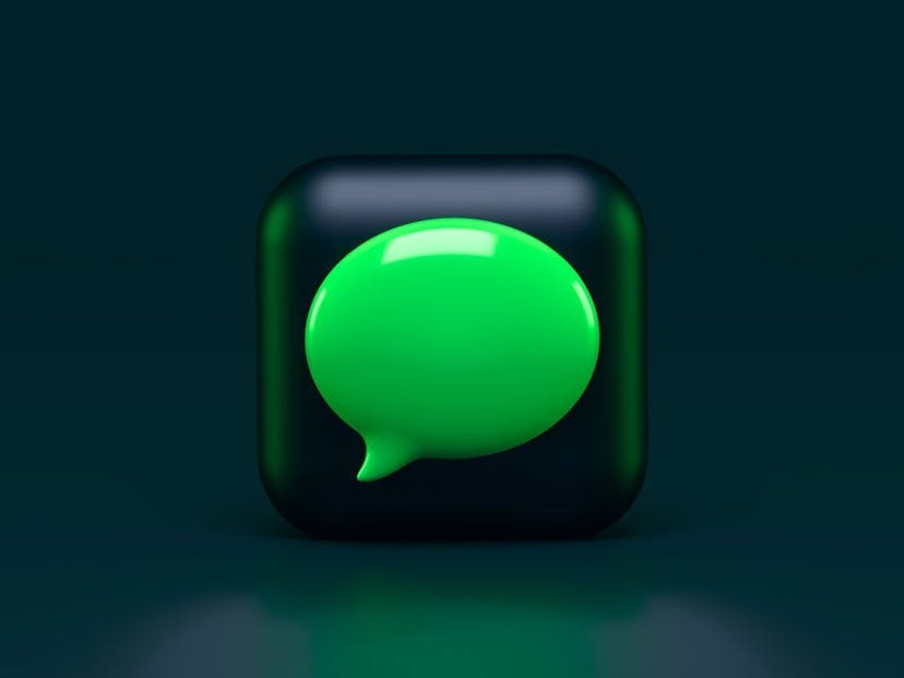 /imessage-not-working-solved-heres-how-to-fix-it-rd1g37z6 feature image