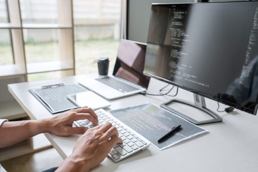 /5-fundamental-steps-to-deploying-a-website feature image