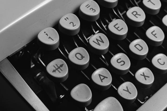 /get-started-blogging-an-essential-guide-for-developers feature image