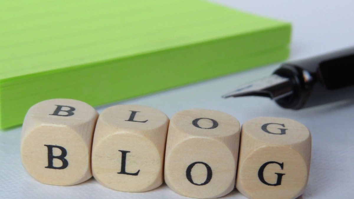 featured image - How Blogging Can Benefit Your Business: A Step-by-Step Guide