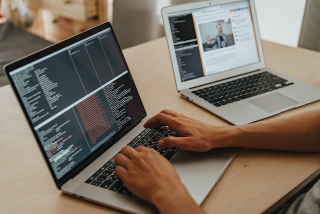 /nx-generators-the-solution-to-boring-tasks feature image